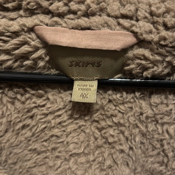 Skims Teddy Cropped Jacket-Desert - Picture 6 of 8